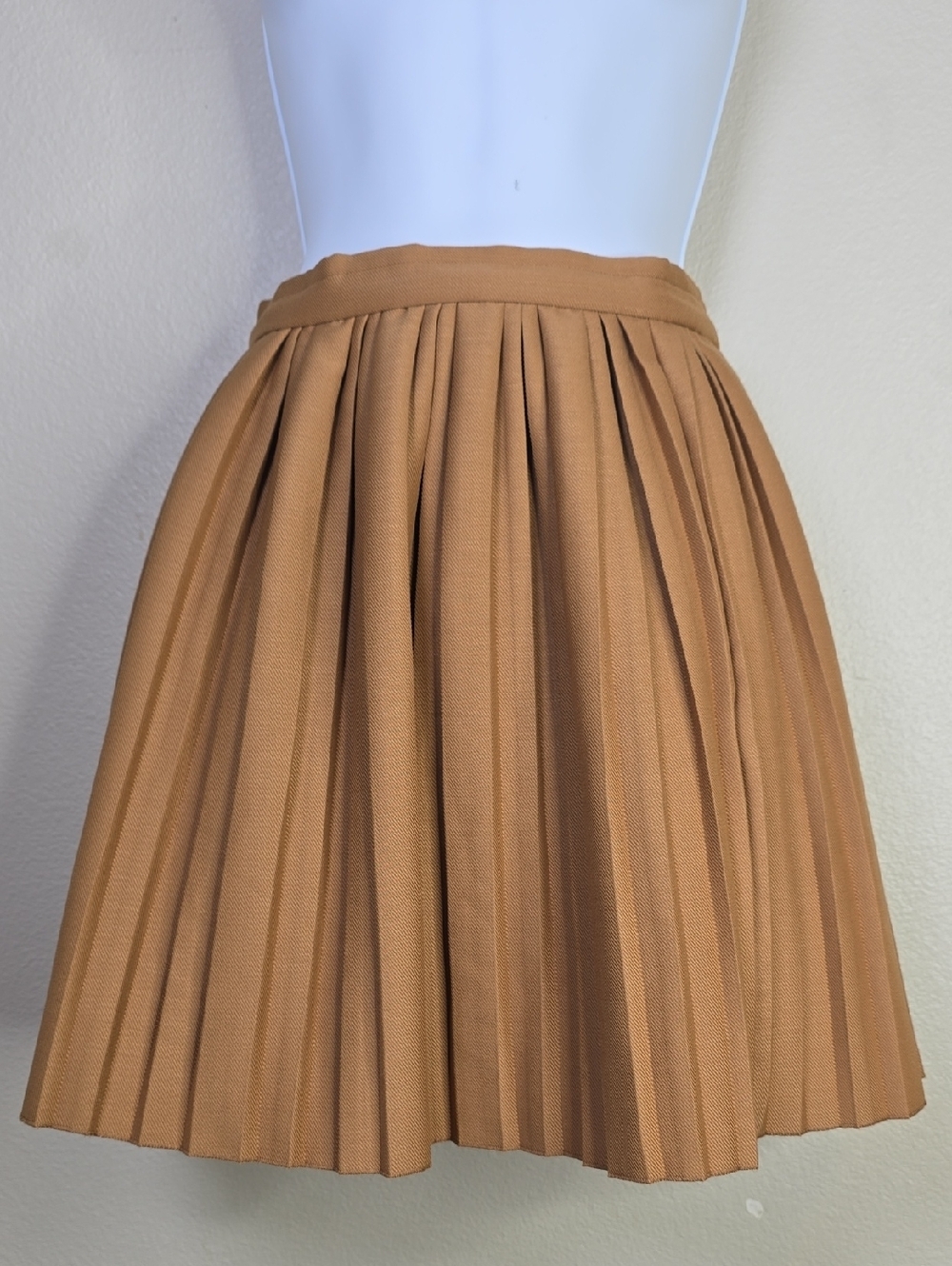 COS Pleated Wool Blend Mini Skirt in Camel Brow Size 2